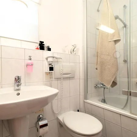 Ferienzimmeranlage Deutsches Haus Deutsches Haus App 36 * Wustrow (Fischland)